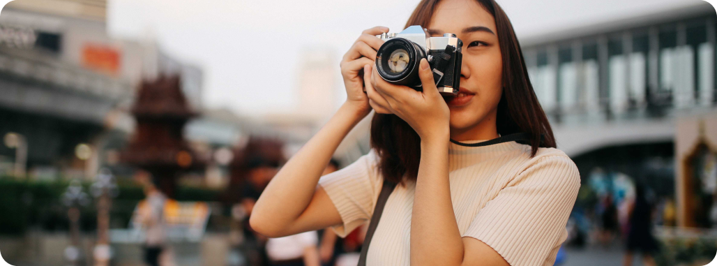 Student taking a photo.